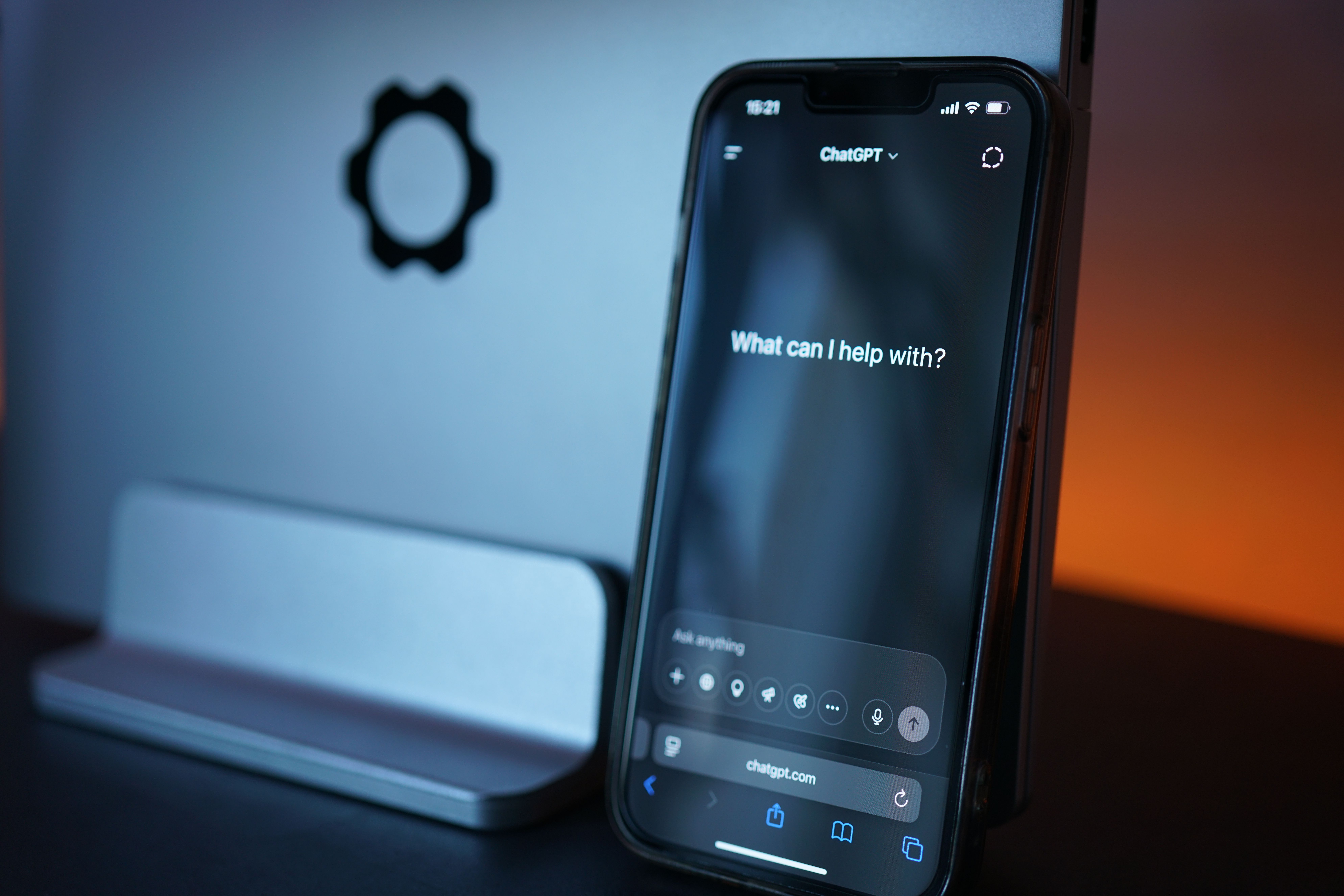 EKPLUS8 live chat interface